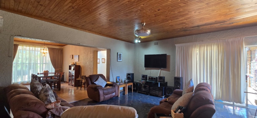 5 Bedroom Property for Sale in Orkney North West